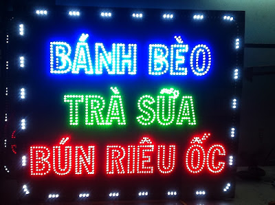 Bảng đèn led quảng cáo quán vỉa hè