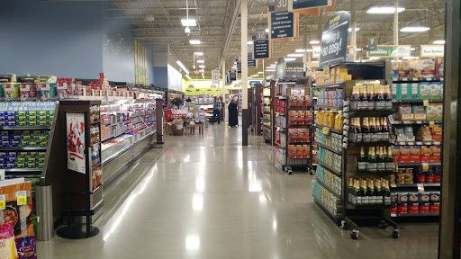 Grocery Store «Kroger», reviews and photos, 1501 W 5th St, Marysville, OH 43040, USA