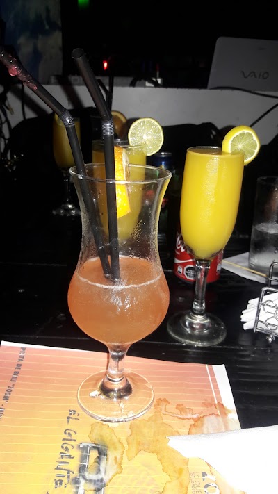 bar