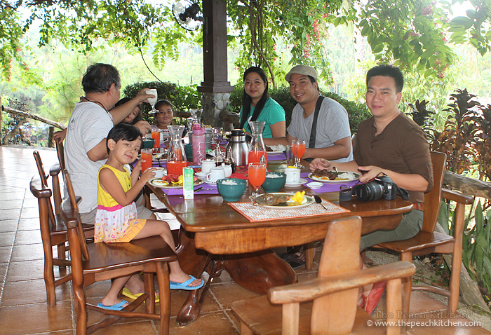Breakfast at Cintai Corito's Garden | www.thepeachkitchen.com