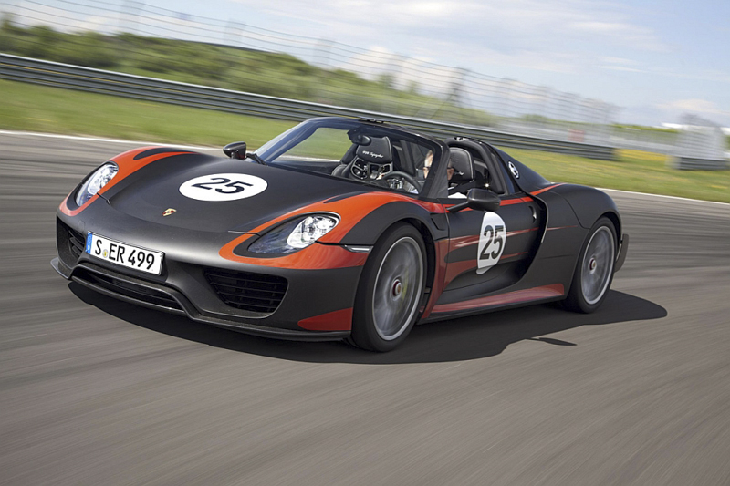 Porsche-918-Spyder-1.