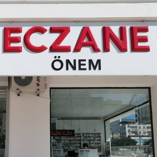 Eczane Önem logo