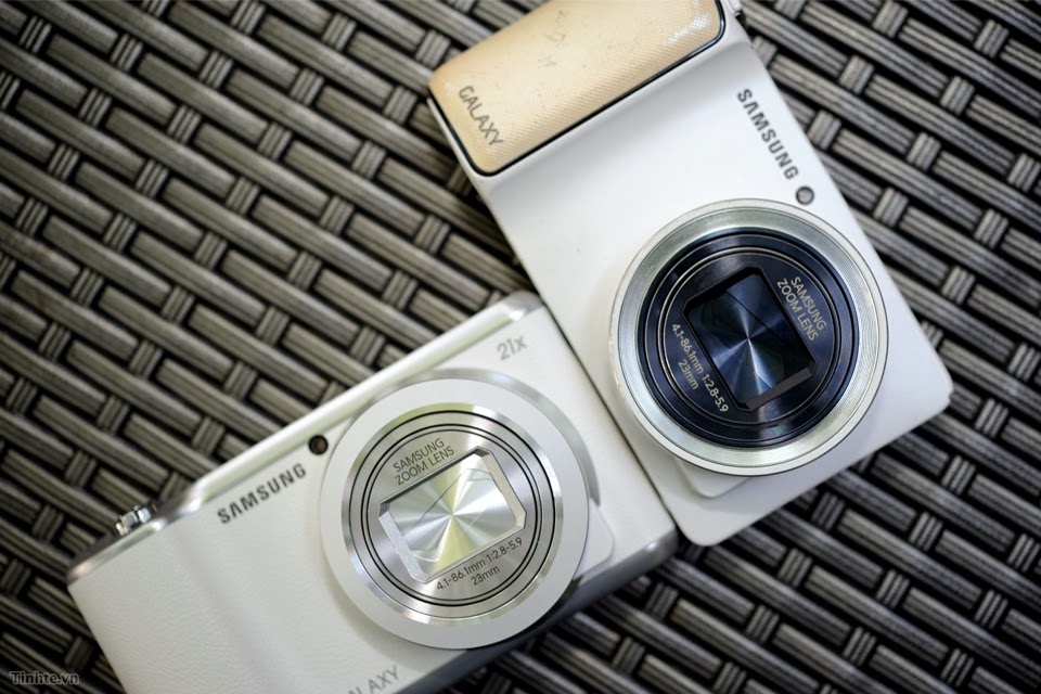 Galaxy_Camera_2-3.