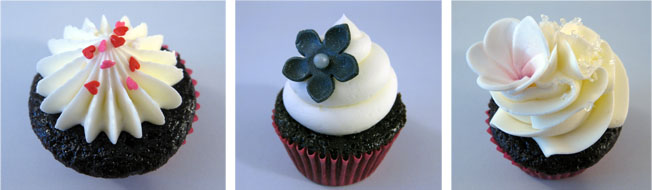 The Remaining Two Cupcakes Were Decorated With A Large Plain Round Tip And Wilton 1M Respectively Using Instructions Above For Extra Tips The Remaining Two Cupcakes Were Decorated With A Large Plain Round Tip And Wilton 1M Respectively Using Instructions Above For Extra Tips