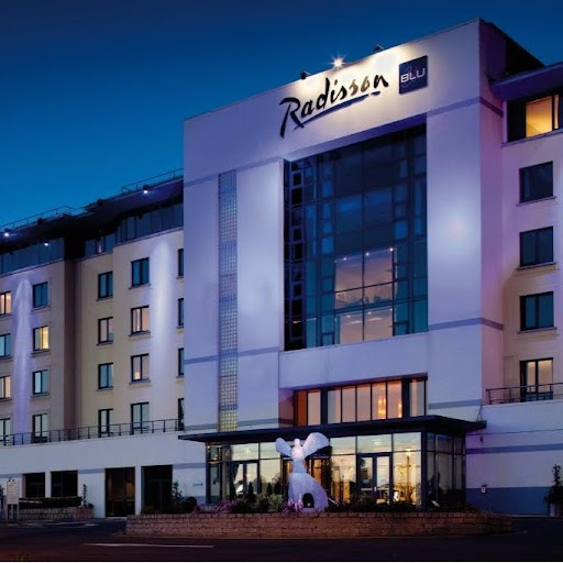 Radisson Blu Hotel, Dublin Airport logo