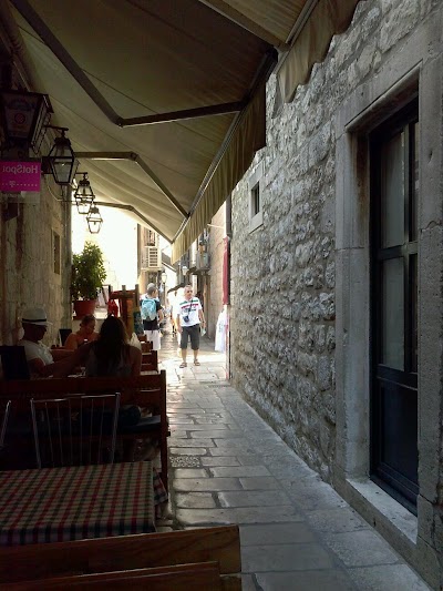 Photos of The Pucic Palace