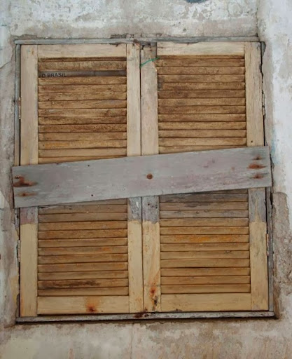 Poemas de Adrian'dos Delima exibidos neste site, cliqabaixo.