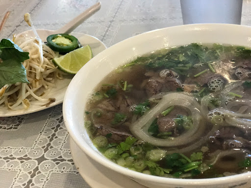 Vietnamese Restaurant «Kim Huong Restaurant», reviews and photos, 2950 Silverton Rd NE, Salem, OR 97301, USA