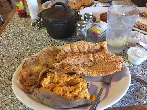 Seafood Restaurant «Catfish Cabin», reviews and photos, 1833 Peavine Rd, Crossville, TN 38571, USA
