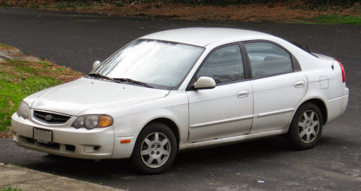 2006 kia spectra interior