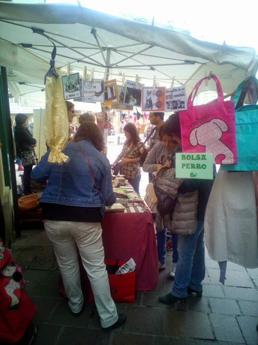 Esperanza Felina en "El Mercado de La Almendra" en Vitoria - Página 24 IMG-20150502-WA0030