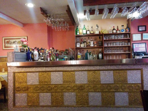 Indian Restaurant «Zaroka Bar and Restaurant», reviews and photos, 148 York St, New Haven, CT 06511, USA