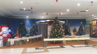 Photos of Long Walk Shopping Centre