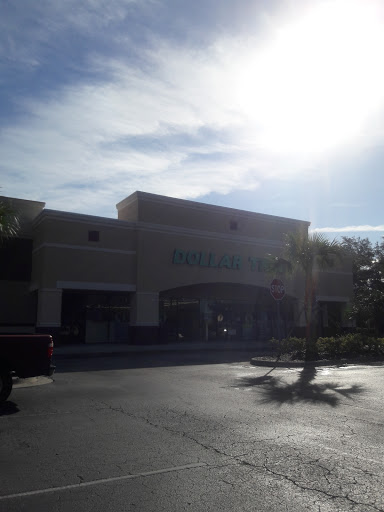 Dollar Store «Dollar Tree», reviews and photos, 241 Towne Center Blvd, Sanford, FL 32771, USA