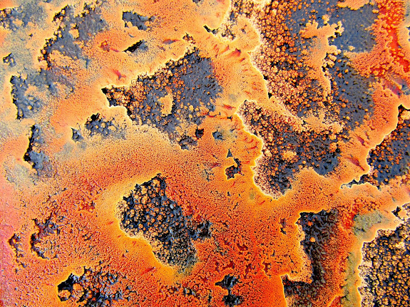 Chaffin Geyser mineral textures title=