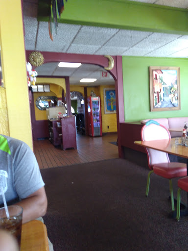 Mexican Restaurant «El Puente Mexican Restaurant», reviews and photos, 2329 Romig Rd, Akron, OH 44320, USA