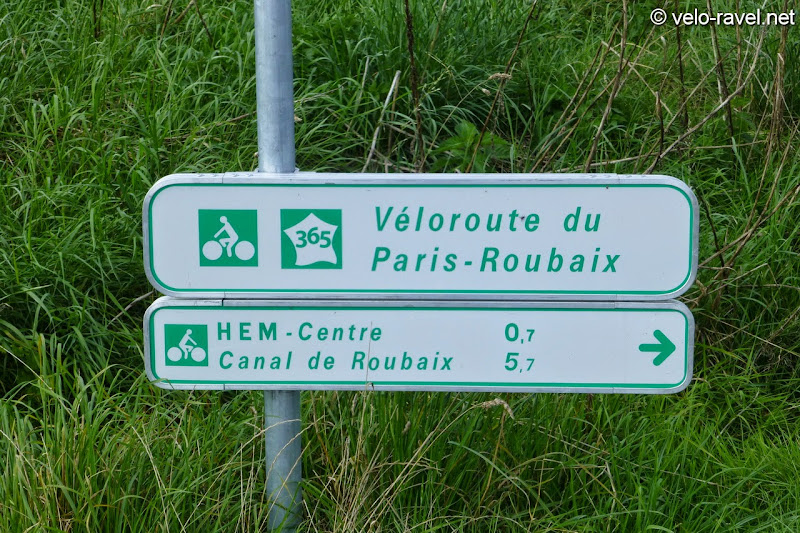 V365 Vélo-Route du Paris-Roubaix 2014-08-24%2520La%2520Marque%2520de%2520Hem%2520%25C3%25A0%2520Fretin%2520011
