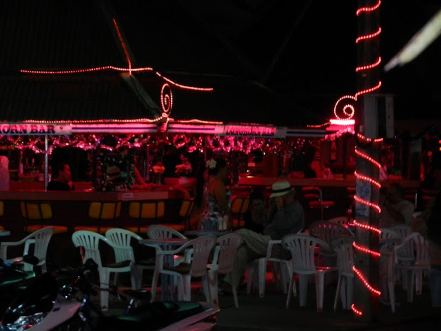 Lady Boxing girlie bars, Lamai Beach