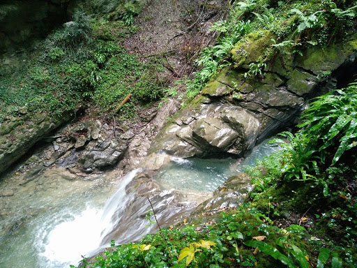 Grotte et Cascade de Seythenex