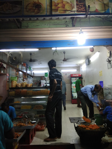 Bikaner Sweets, 7-1-1, Bazar St, Balaji Colony, Bazzar St, Balaji Colony, Tirupati, Andhra Pradesh 517501, India, Namkeen_Shop, state AP