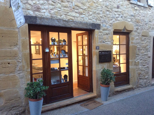 Boutique MANÒ FACTÒ - by Véronique MCKAY