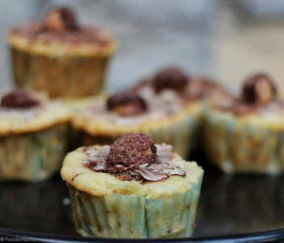 Kinder Cupcakes Recipe by Foodomania