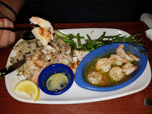 Seafood Restaurant «Red Lobster», reviews and photos, 4411 E Black Horse Pike, Mays Landing, NJ 08330, USA