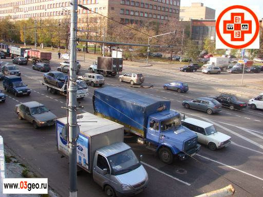 Выполнение геодезических работ в Москве бывает затруднено из-за сильной загруженности улично-дорожной сети. Иногда инженерно-геодезические изыскания приходится выполнять в ночное время