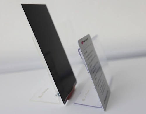 Tinhte_lgd-slimmest-full-hd-lcd-panel3800