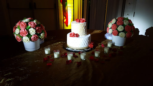 Wedding Bakery «Fantasy Cakes & Fine Pastries», reviews and photos, 122 S Orchard Ave, Vacaville, CA 95688, USA