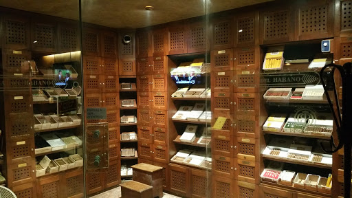 Bárcena Cigar House, Calle Río Moctezuma No.248 Local 1 y 2, Del Valle, 66220 San Pedro Garza García, N.L., México, Tienda de puros | NL