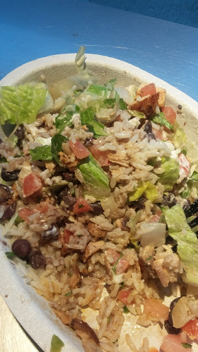 Mexican Restaurant «Chipotle Mexican Grill», reviews and photos, 51 Warren St, Randolph, MA 02368, USA