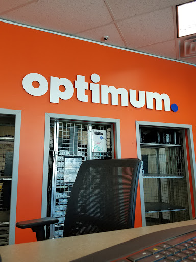 Telecommunications Service Provider «Optimum Store», reviews and photos, 1072 Old Northern Blvd, Roslyn, NY 11576, USA