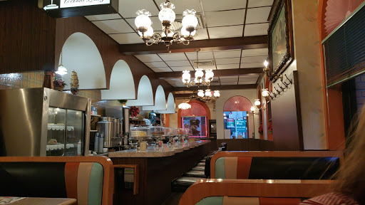 Restaurant «Midtown III Restaurant», reviews and photos, 28 S 18th St, Philadelphia, PA 19103, USA