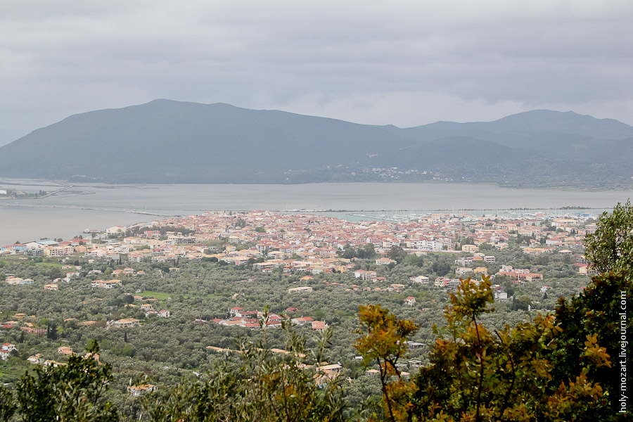 Остров Левкада и турецкая крепость в Греции