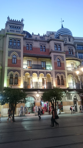 FNAC Sevilla