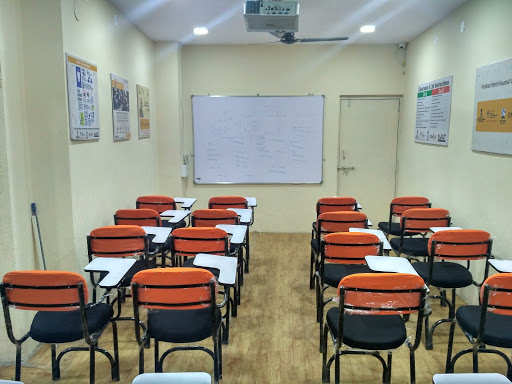 JILT - Language Training & Translation For English - Arabic Hyderabad, 12-2-825/7, 2nd Floor, Ansar Complex, Beside Sarvi Hotel, Karwan Road, Mehdipatnam, Hyderabad, 500028, India, English_Language_School, state TS