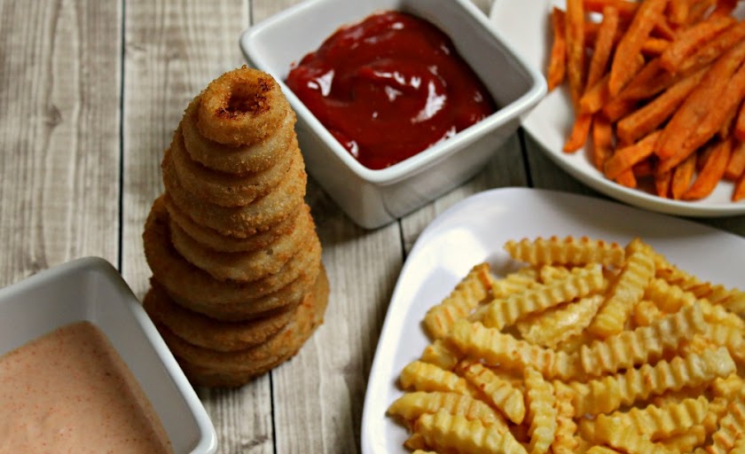Smoky Ketchup recipe and Copycat Outback Bloom Sauce recipe with Alexia Fries, Sweet Potato Fries and Onion Rings #GameTimeGrub