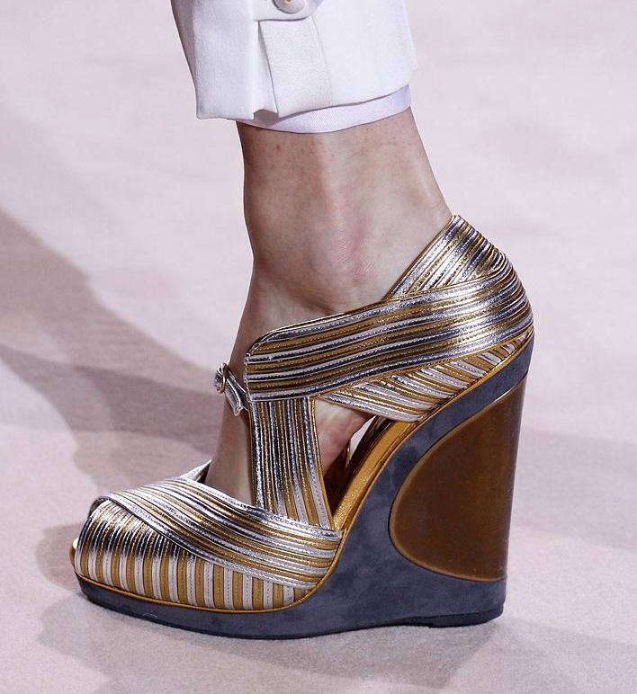 chaussure yves saint laurent