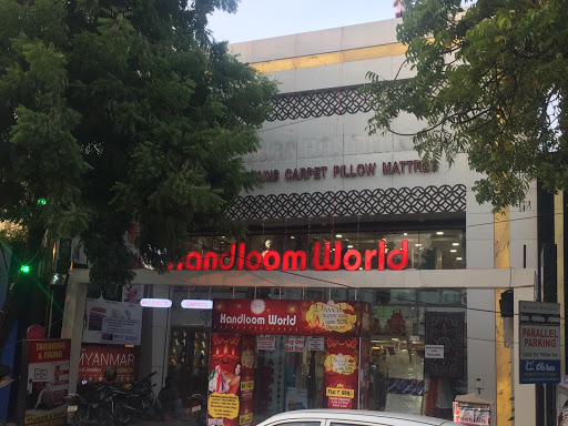 Handloom World, 138, 4th Ave, Shanthi Colony, AB Block, AL Block, Anna Nagar, Chennai, Tamil Nadu 600040, India, Quilt_Shop, state TN