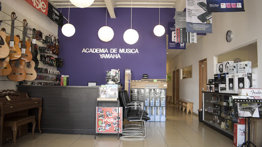 Academia Yamaha Guadalajara Sur, Av. López Mateos Sur #3911, Plaza Gavilanes Local C5, 45645 Tlajomulco de Zúñiga, Jal., México, Escuela de música | JAL