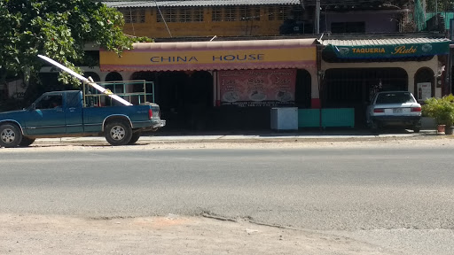 China House, México 95, San Isidro, Ocotito, Gro., México, Restaurante | GRO