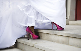 Combina el color de tus zapatos con el estilo de tu boda!!! 17