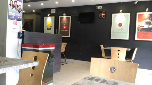 Coffee Den, 129, James Long Sarani, Bata Colony, Behala, Kolkata, West Bengal 700008, India, Coffee_Shop, state WB