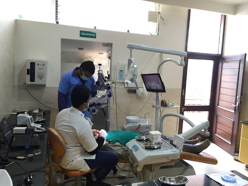 Kaushal Advanced dental care center, Dr. Ashish Kaushal Dr. Sumati Jyoti Kaushal C/o Kaushal Denta, ph. 7307662208, Adarsh Colony, Rajpura, Punjab 140401, India, Dentist, state PB