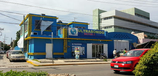 Centro Radiológico de Campeche, Av Cto Baluartes 155, Barrio de Sta Ana, 24050 Campeche, Camp., México, Centro médico de diagnóstico por imágenes | CAMP