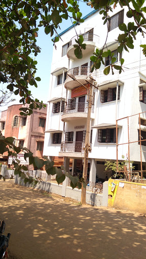 Hanchinmani Classes, Pavaman, 1st Floor, Near Gandhi Nagar Bus Stop, Yalakki Shettar Colony, Dharwad, Karnataka 580004, India, Tutor, state KA