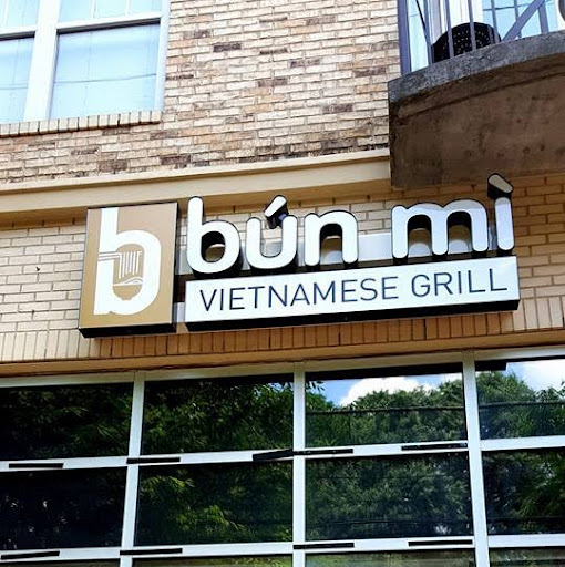 Bun Mi Vietnamese Grill logo