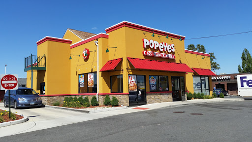 Chicken Restaurant «Popeyes Louisiana Kitchen», reviews and photos, 199 Spencer St, Manchester, CT 06040, USA