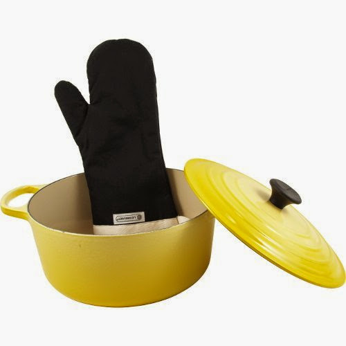  Le Creuset Signature Soleil Enameled Cast Iron 7.25 Quart Round French Oven with Free Oven Mitt